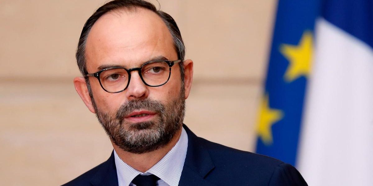 migracionnye-mery-vo-francii-kvoty-grajdanstvo-es-serjmin