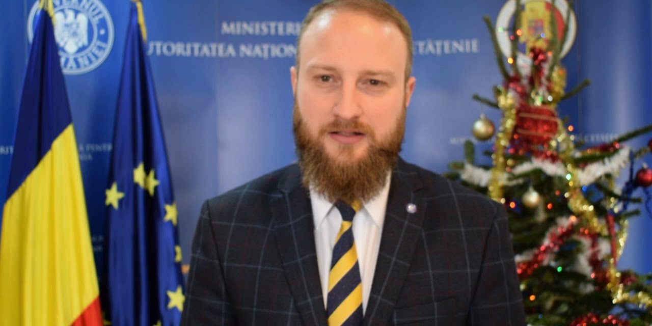 uvolennyj-orbanom-andrej-tinu-vozvrashhaetsja-na-post-grajdanstvo-rumynii-serjmin