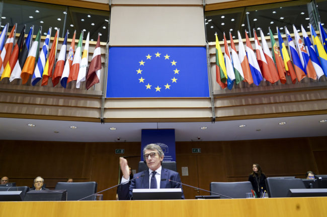 bolgariju-rumyniju-i-horvatiju-prizyvajut-prinjat-v-shengen-SERJMIN