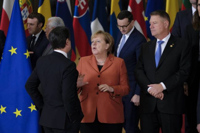 lidery-es-sobralis-chtoby-prinjat-reshenie-o-finansirovanii-SERJMIN