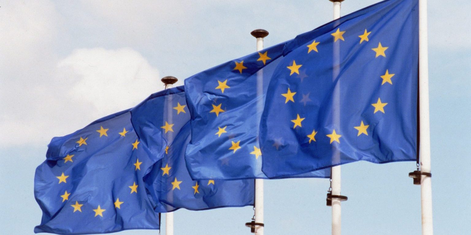 strany-es-soglasilis-otkryt-granicy-s-1-ijulja-dlja-15-stran-SERJMIN