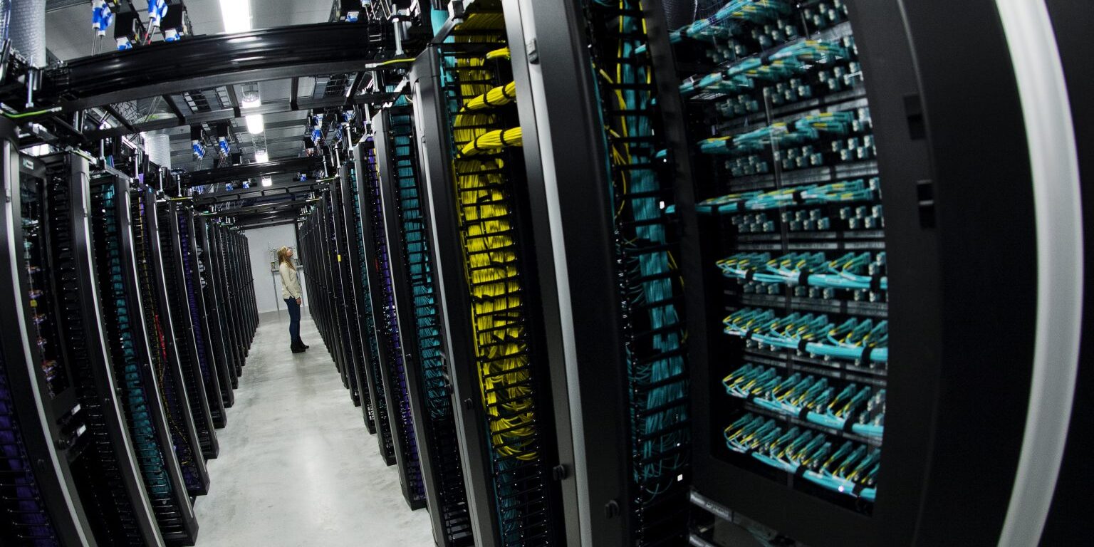 komissija-es-hochet-investirovat-8-mlrd-evro-v-superkompjuter-SERJMIN