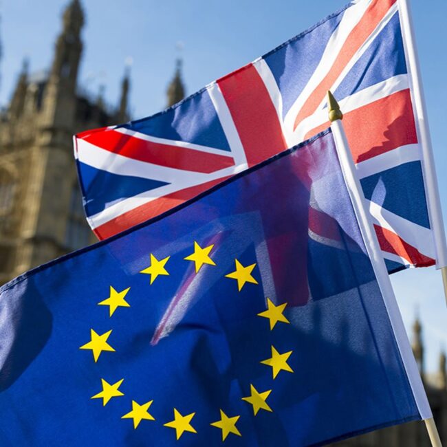 bolee-600-000-rumyn-zaregistrirovalis-chtoby-ostatsja-v-uk-SERJMIN