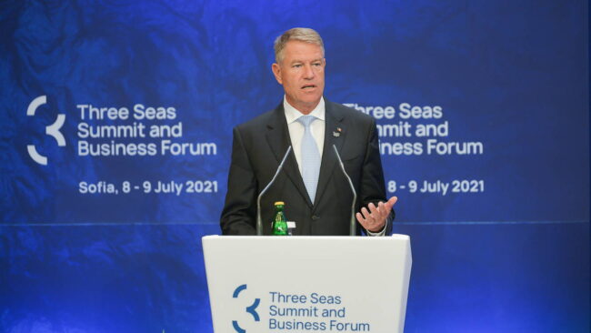 klaus-johannis-rumynija-ostaetsja-priverzhennoj-iniciative-SERJMIN