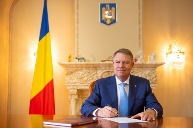 ukazy-ob-akkreditacii-poslov-rumynii-v-italii-i-ispanii-SERJMIN