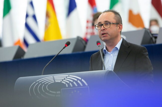 es-uskorit-process-vydachi-razreshenij-na-investicii-v-jenergiju-SERJMIN